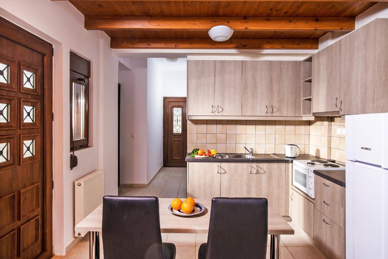 Palaiokastro  Elia Villas מראה חיצוני תמונה
